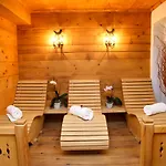 公寓式酒店 3 Etoiles -restaurant Le Pilatus