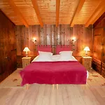 3 Etoiles -restaurant Le Pilatus 公寓式酒店
