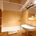 3 Etoiles -restaurant Le Pilatus 公寓式酒店 3*