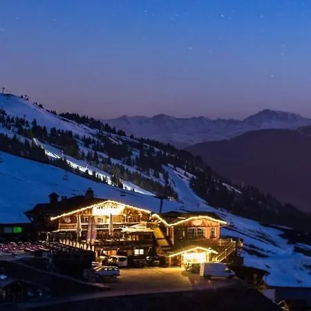 Lejlighedshotel 3 Etoiles -restaurant Le Pilatus 3*