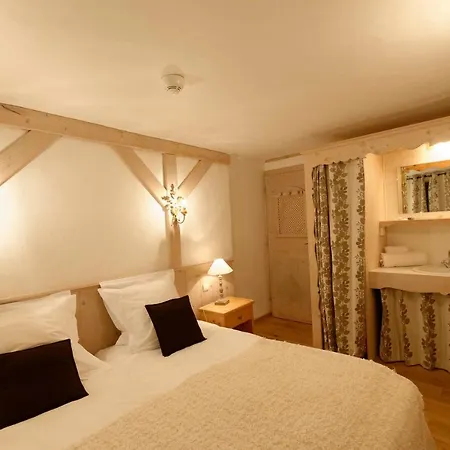 3 Etoiles -restaurant Le Pilatus Lejlighedshotel 3*