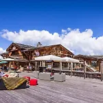 3 Etoiles -restaurant Le Pilatus Apart Otel 3*