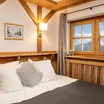 3 Etoiles -restaurant Le Pilatus Apart Otel
