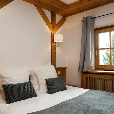 Aparthotel 3 Etoiles -restaurant Le Pilatus 3*