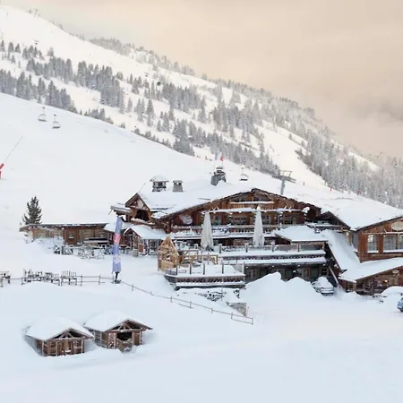 Aparthotel 3 Etoiles -restaurant Le Pilatus Courchevel