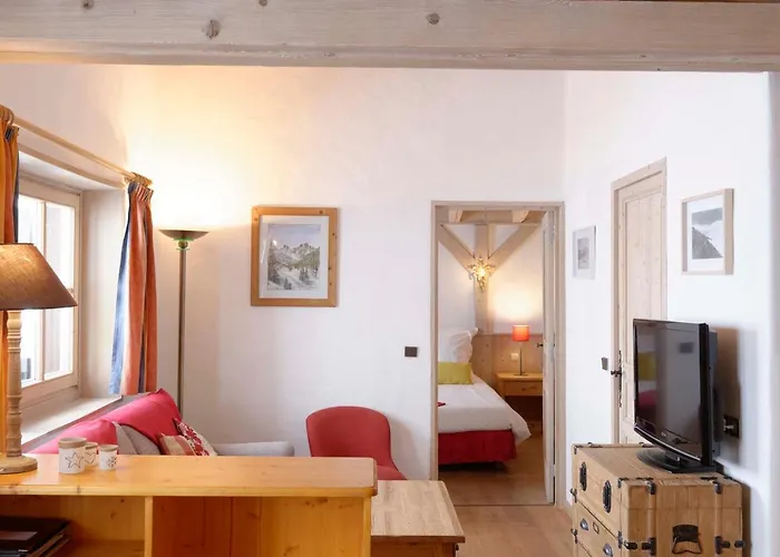 Apartmanhotel 3 Etoiles -restaurant Le Pilatus Courchevel